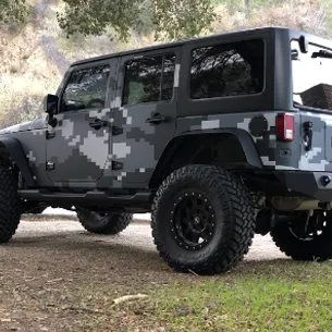 Personal Wraps on Jeep